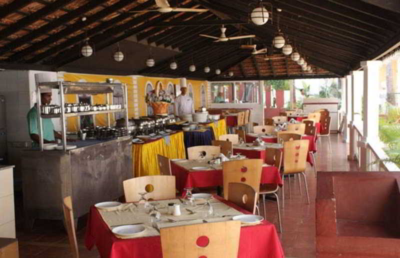 Alor Grande Holiday Resort Candolim Bagian luar foto